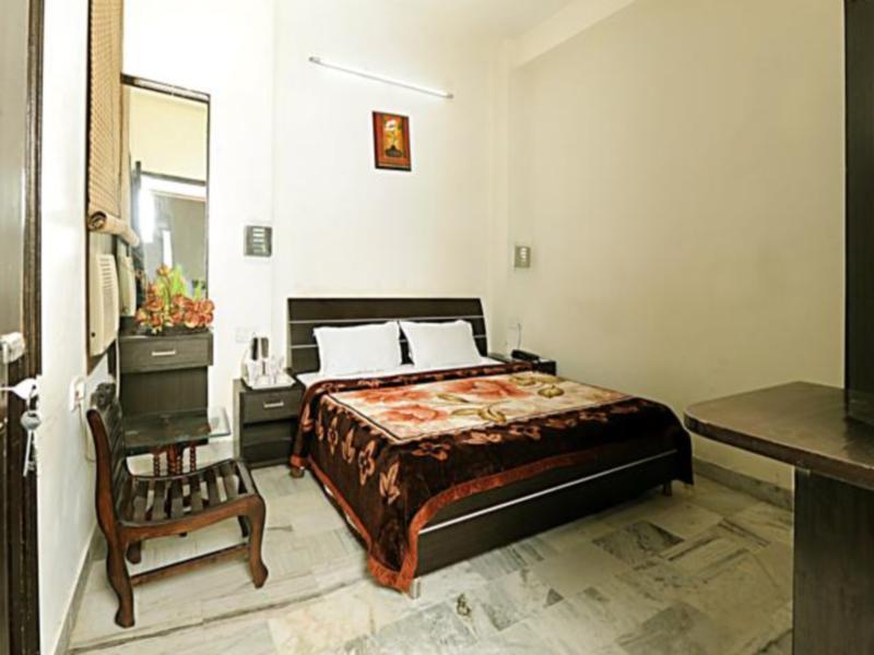 Capital O 4087 Hotel Akaal Residency Amritsar Exterior photo